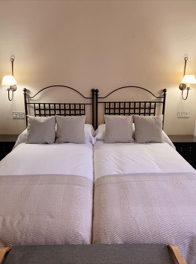 Hotel Rural Candela Y Plata Puerto de Béjar Esterno foto