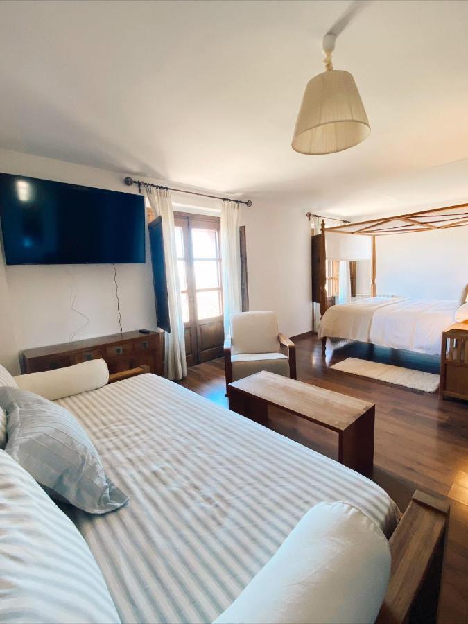 Hotel Rural Candela Y Plata Puerto de Béjar Esterno foto