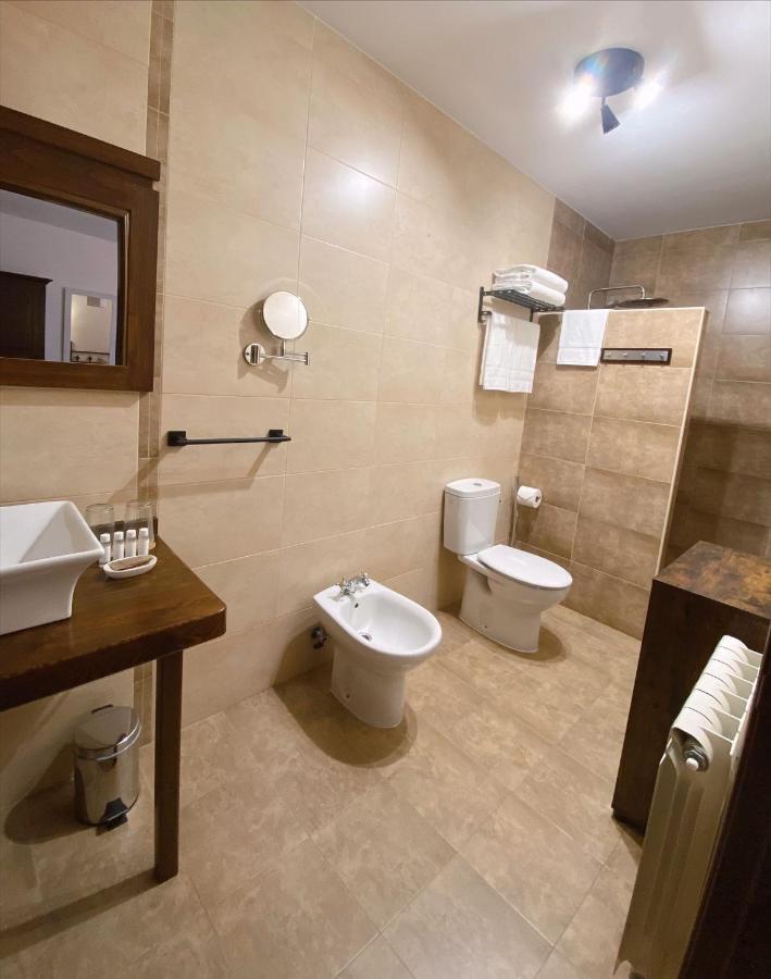 Hotel Rural Candela Y Plata Puerto de Béjar Esterno foto