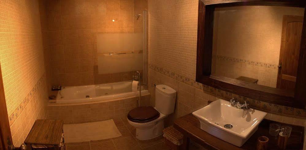 Hotel Rural Candela Y Plata Puerto de Béjar Esterno foto